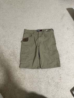 VTG Wrangler Riggs Canvas Shorts Men 38 Green Khaki Utility Y2K Construction 90s